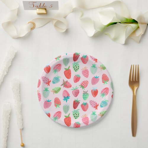 Berry Sweet Strawberry pattern Paper Plates