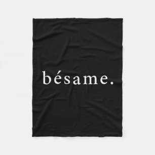 Bésame Spanish Kiss Me Valentine’s Day Minimalist Fleece Blanket