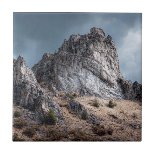 Besh Barmag Mountain Ceramic Tile (Front)