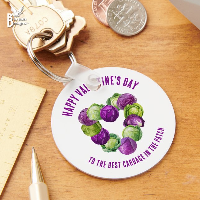BEST CABBAGE IN THE PATCH Valentine Couples Keychain (CABBAGE VALENTINE Keyring gift for couples. Design shows cabbages forming a heart. Ideal favor gift.)