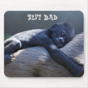 Best Dad, baby ape hugging dad ape Mouse Pad