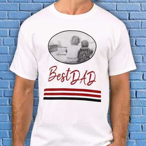 Best Dad Red Modern Script Family Photo T_Shirt