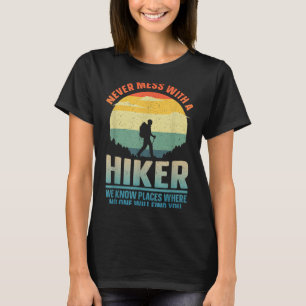 Best Hiking Art For Men Women Outdoor Hike Gear Hi T-Shirt