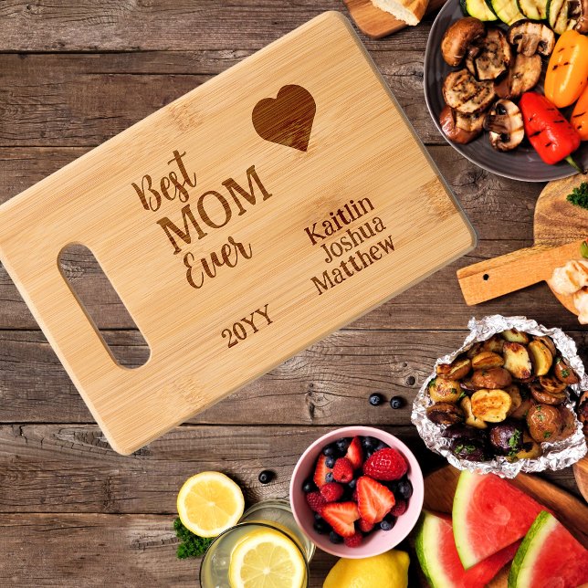 Best MOM Ever Heart and Kid's Names | Year Engraved Cutting Board ("Best Mom Ever" Commemorative Keepsake with Heart, Kids Names and Year Bamboo Engraved Cutting Board)