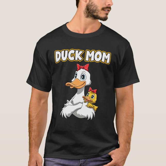 Best Mom in the World Mother s Day Mother Duck T-Shirt (Front)