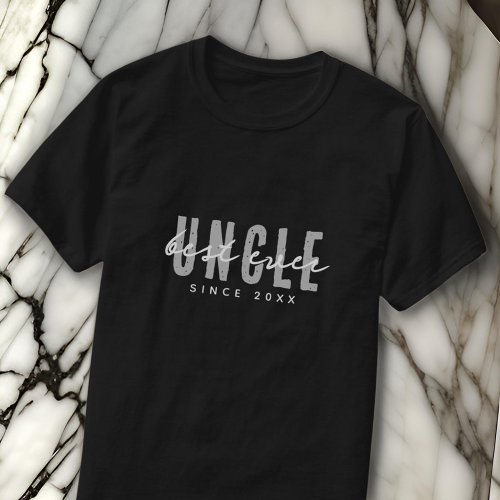 Best Uncle Ever Modern Elegant Simple Fathers Day T_Shirt