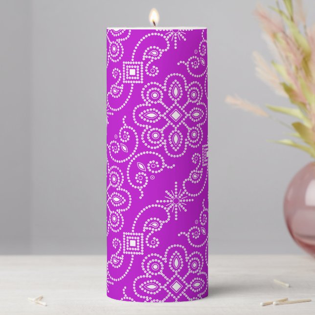 Best withes pillar candle (In Situ)