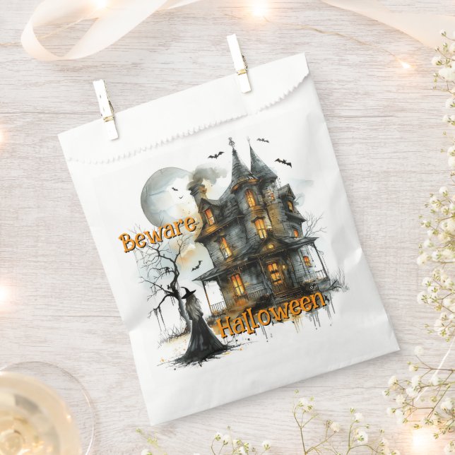 Beware Halloween – A Haunted Nightfall Warning Favor Bag (Clipped)