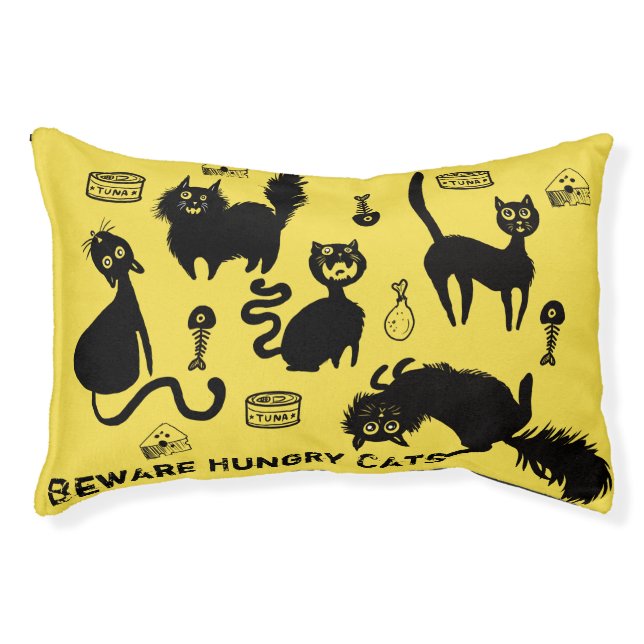 Beware Hungry Cats~Pet Bed (Front)