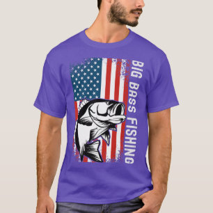 Big Bass FishingPatriotic US Flag Bass Fish Fisher T-Shirt