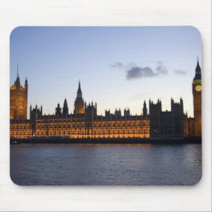 Big Ben and the Houses of Parliament in the city Mouse Pad
