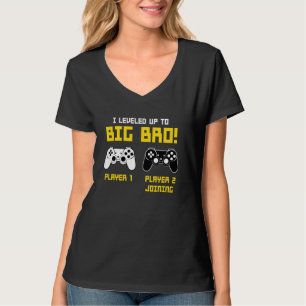 Big Bro Announcement Brother Gamer Controller Gami T-Shirt