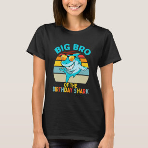 Big Bro Of The Shark Birthday Brother Matching Fam T-Shirt