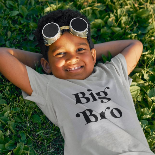 Big Brother Announcement T-Shirt (Creator Uploaded)