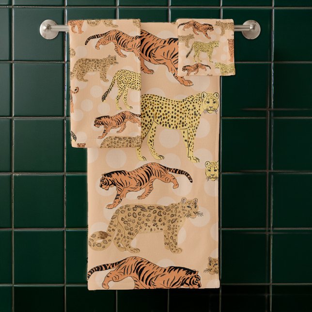 Big Cats On Peach Polka Dots Bath Towel Set (Creator Uploaded)