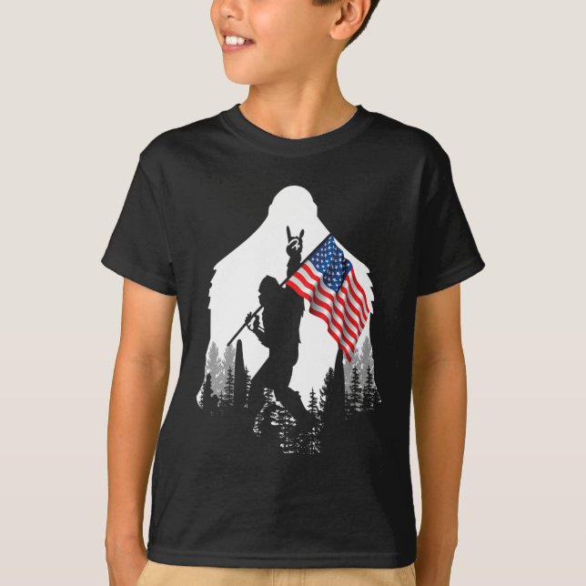 Big Foot Shirt - Bigfoot Sasquatch American Flag P (Front)
