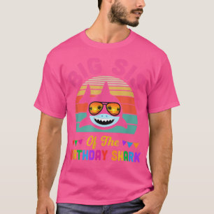 Big Sis Of The Shark Birthday Sister Matching Fami T-Shirt