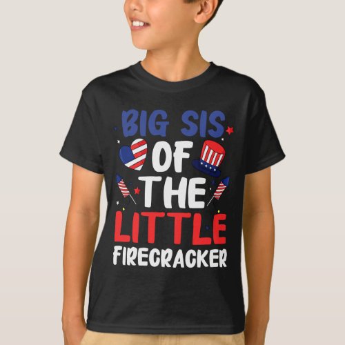 Big sister of the little firecracker funny family T-Shirt