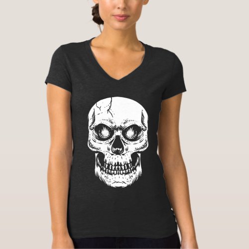 Big White Cool Skull Design T_Shirt