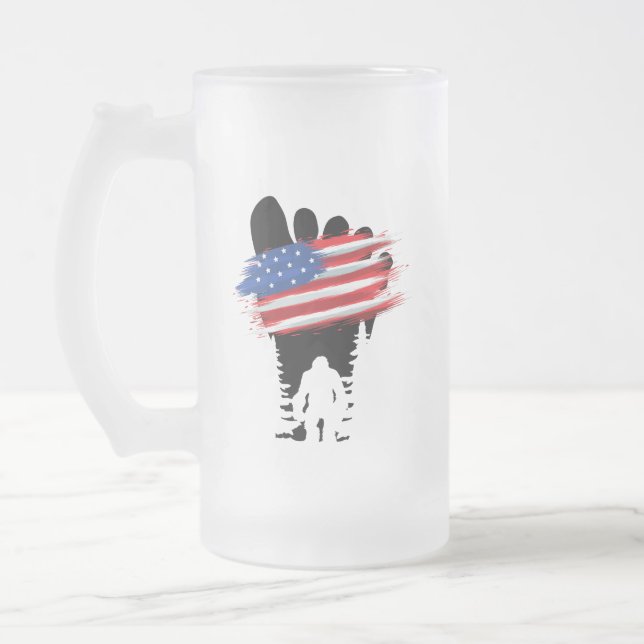 Bigfoot 4th July.b Frosted Glass Beer Mug (Left)