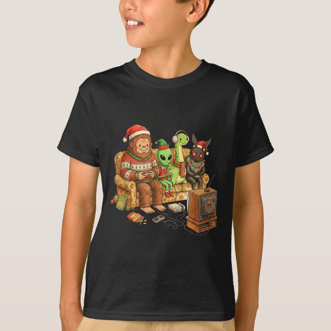 Bigfoot Alien Nessie Mothman Retro Gaming Christma T-Shirt (Front)