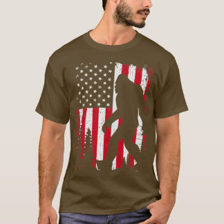 Bigfoot American Flag 4th Of July (2) T-Shirt
