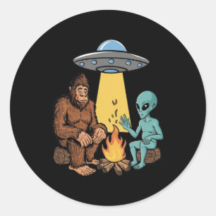 Bigfoot And Alien Campfire For Hikers Hiking Outdo Classic Round Sticker