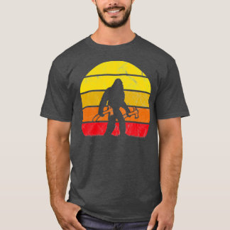 Bigfoot Axe Throwing Sasquatch Retro T-Shirt