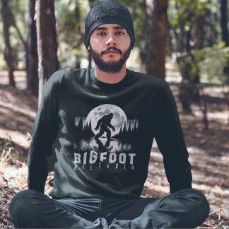 Bigfoot Believer, Sasquatch Fans & Cryptid Enthu Sweatshirt