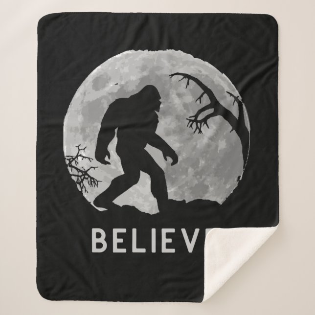 Bigfoot blanket, Sherpa Blanket (Front)