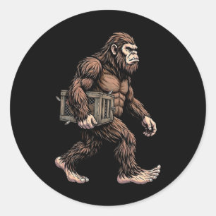 Bigfoot Carrying Chicken Crate Sasquatch Farm Humo Classic Round Sticker