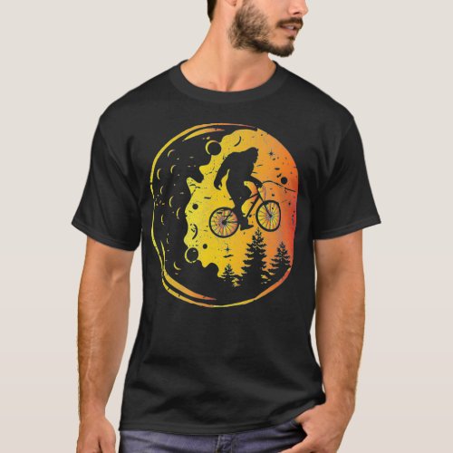 Bigfoot Fullmoon  Funny Bicycle Sasquatch Men Kids T_Shirt