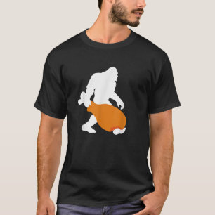 Bigfoot Funny Thanksgiving Christmas Turkey Leg Sa T-Shirt