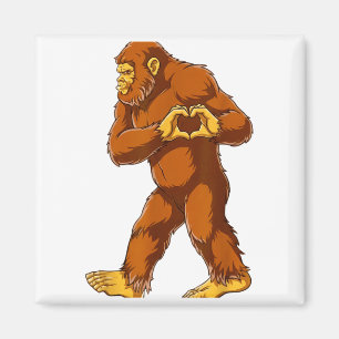 Bigfoot Heart Hands Funny Sasquatch Lover Valentin Magnet