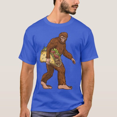 Bigfoot Holding a Taco Funny Sasquatch Men Cinco d T_Shirt