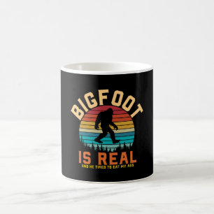 Bigfoot is Real   Bigfoot Retro Design Coffee Mug