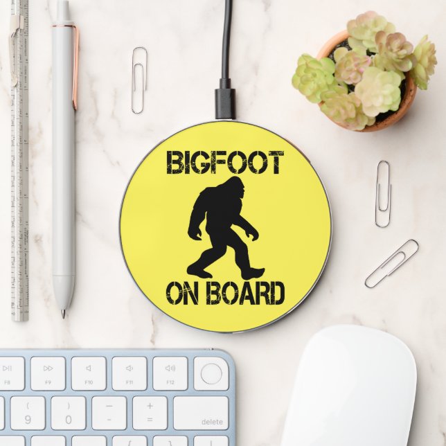 Bigfoot on Board - Funny Bigfoot      Wireless Charger (Desk)