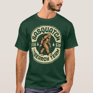 Bigfoot Research Team Retro Vintage Sasquatch Men T-Shirt