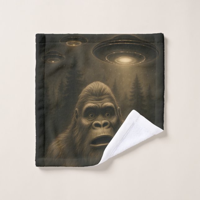 Bigfoot Sasquatch Alien UFO Funny Wash Cloth (Wash Cloth)