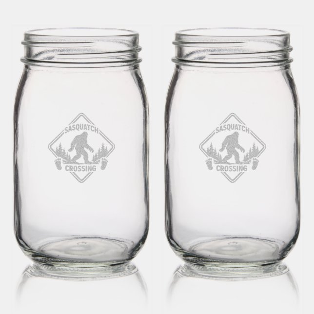 Bigfoot Sasquatch Etched Glassware (Glassware)
