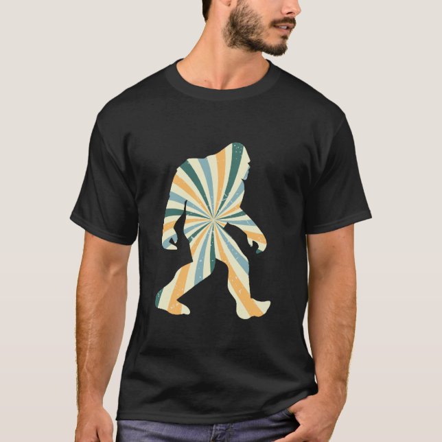 Bigfoot Squatchy Retro 90s Style T-Shirt (Front)