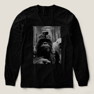 Bigfoot Watching UFO Alien for campers  Tri-Blend Shirt