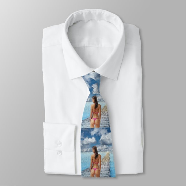 Bikini Girl Thunder_Cove Neck Tie (Tied)