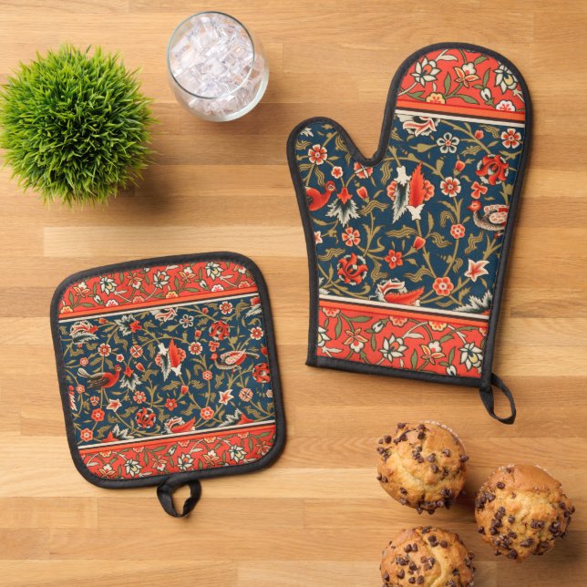 Bird and Flower Persian Blue Red Pattern Oven Mitt & Pot Holder Set (Top Down)