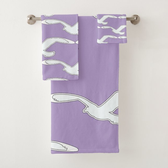 Bird In Flight Bath Accessory Lavender Towel Set (Insitu)