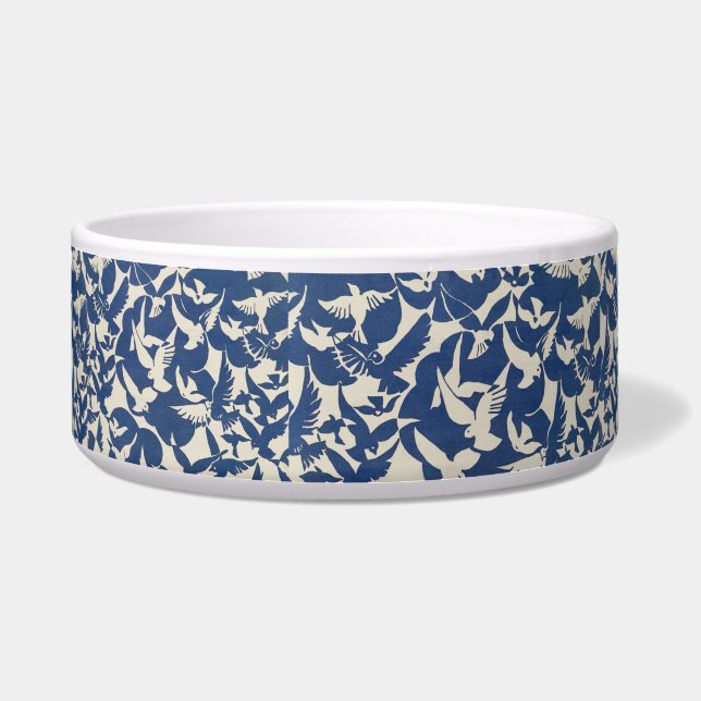 Birds in blue and white pet water bowl (Front)