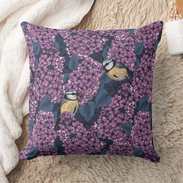 Birds in violet lilac garden throw pillow (Blanket)