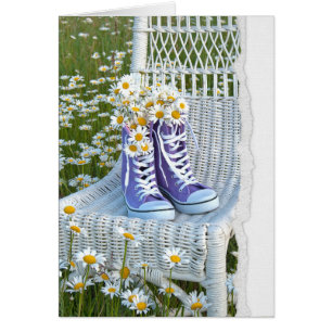 Birthday Daisy Bouquet in Purple Sneakers Cards