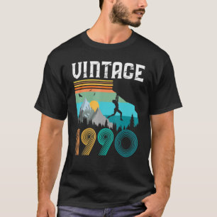 Birthday Vintage 1990 Love Rock Climbing Mountain  T-Shirt