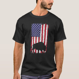 Bison Hunting Hunter Us American Flag Bison T-Shirt